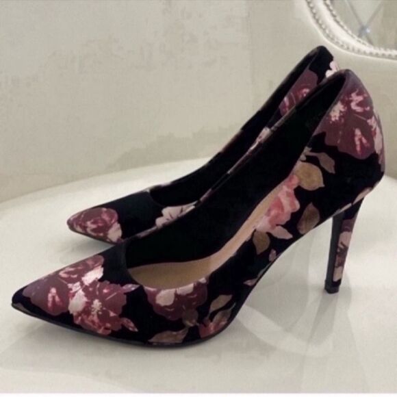 Christian Siriano Floral Black and Pink Women's Heels Size 6 1/2 - Picture 5 of 15
